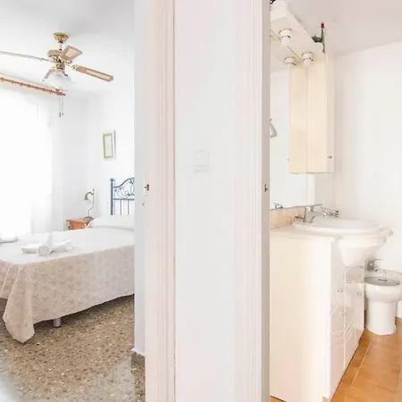 A 300m Playa Arenal -