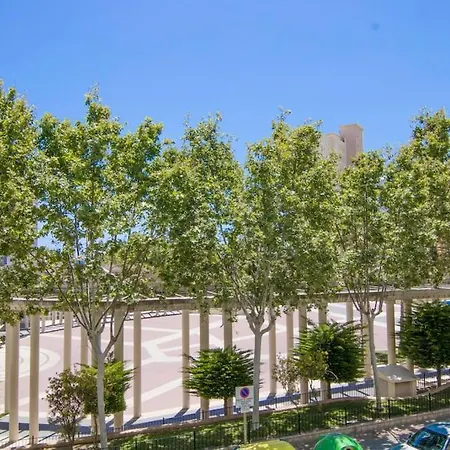 A 300m Playa Arenal - *